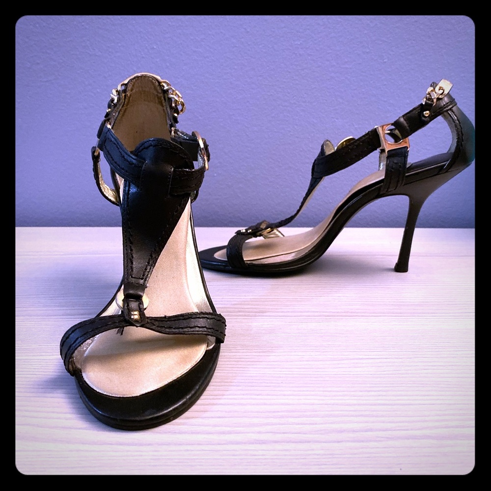 XOXO heels